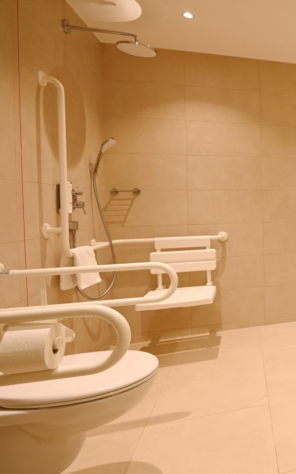 Barrierefreies Zimmer not found (custom.image) #4