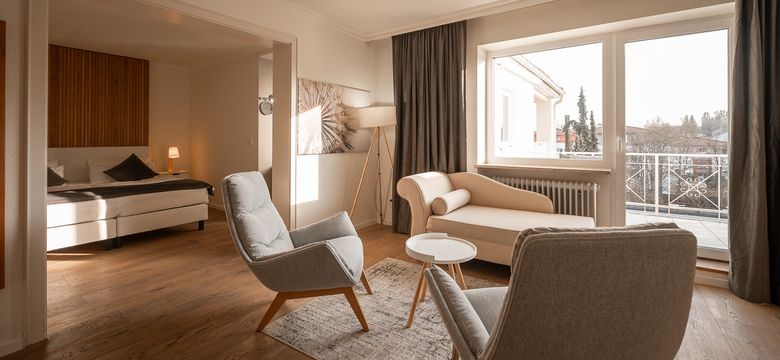 Das Parkhotel: Sun room image #1