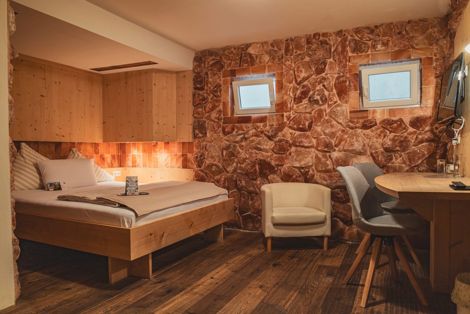 Doppelzimmer Salz-Zimmer image 1 - Bio-Hotel Bayerischer Wirt