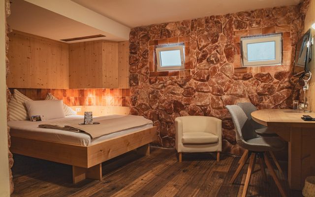 Doppelzimmer Salz-Zimmer image 1 - Bio-Hotel Bayerischer Wirt