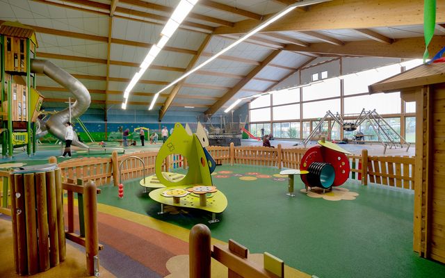 Indoorspielplatz Sonnenhügel 2023 2 (1).jpg