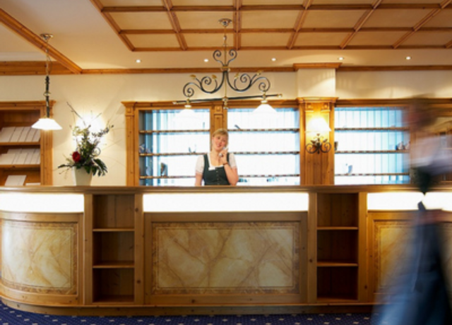 Empfangssekretär (m/w/d) - Eintritt nach Vereinbarung