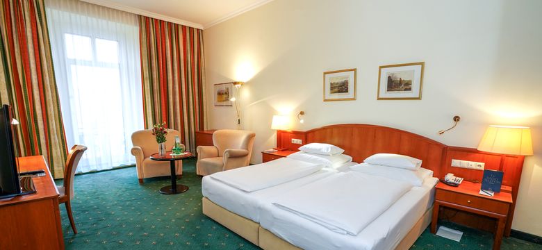 Hotel Warmbaderhof*****: Double room Urquelle image #1