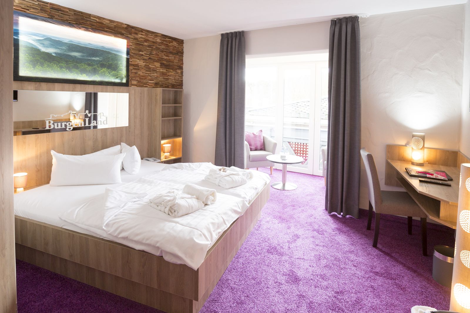 Burgenland image 1 - Wellnesshotel Felsenland Resort