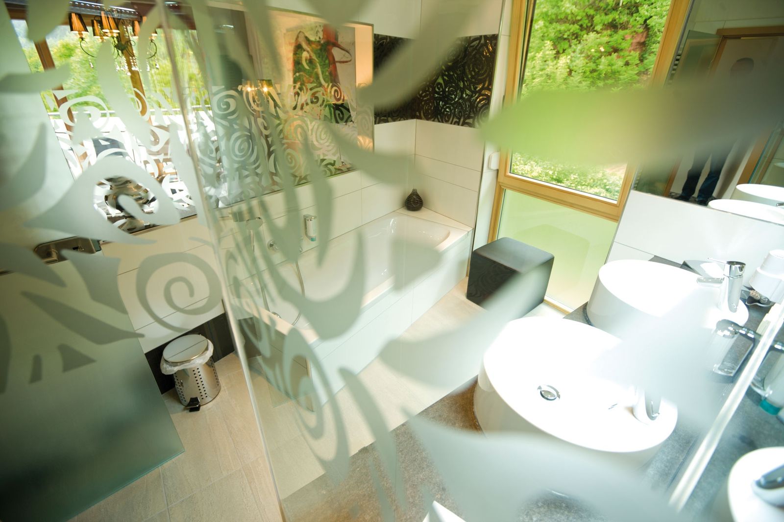 Lifestyle 50 image 3 - Wellnesshotel Felsenland Resort