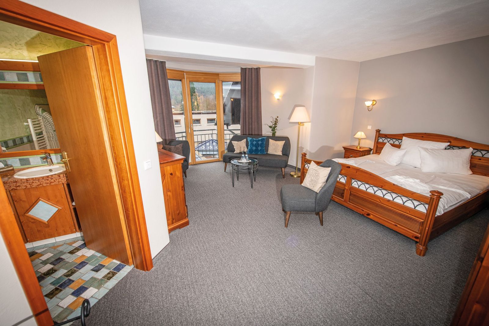 Turmzimmer image 1 - Wellnesshotel Felsenland Resort