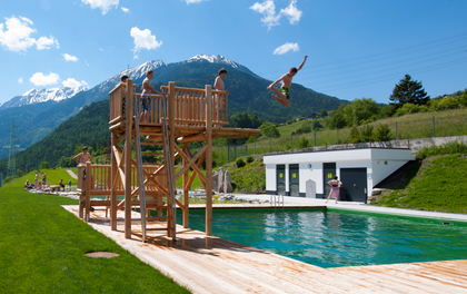 Mountainbiker, Wasserratten und Gipfelstürmer aufgepasst - perfekt für Teenys