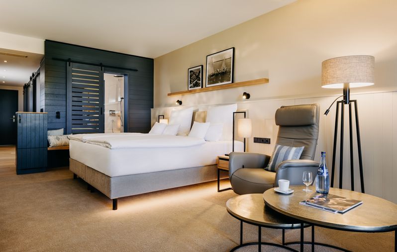 Double Room Deluxe with Sea View (Guest House)