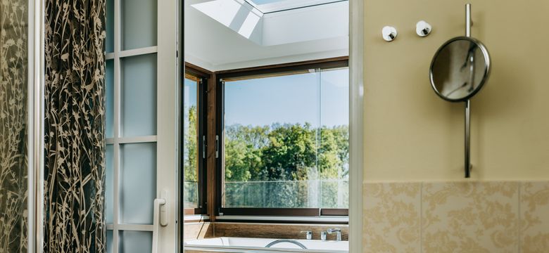 Romantik Hotel Jagdhaus Eiden am See: Wellness Suite  in the Main House image #1