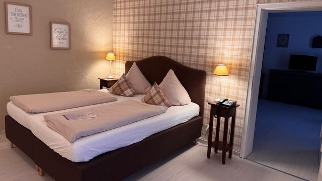 2 Familienzimmer mit V-Tür | 64 qm - 2-Raum