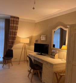 2 Familienzimmer mit V-Tür image 1 - Familotel Mecklenburgische Seenplatte Borchard's Rookhus