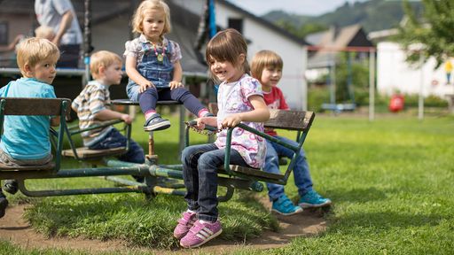Familotel Monikas Fereienhof Urlaub inklusive Kinderbetreuung