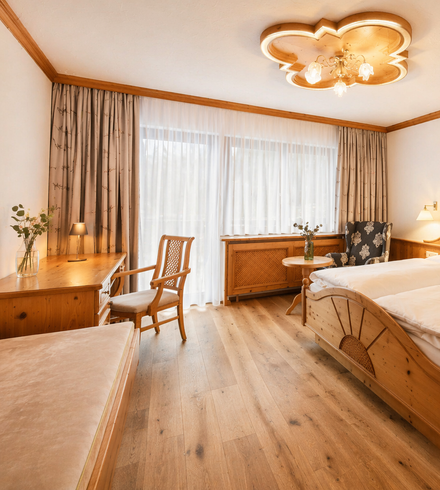 Doppelzimmer »Komfort« thumbnail 1 - Familotel Stubaital Alpenhotel Kindl