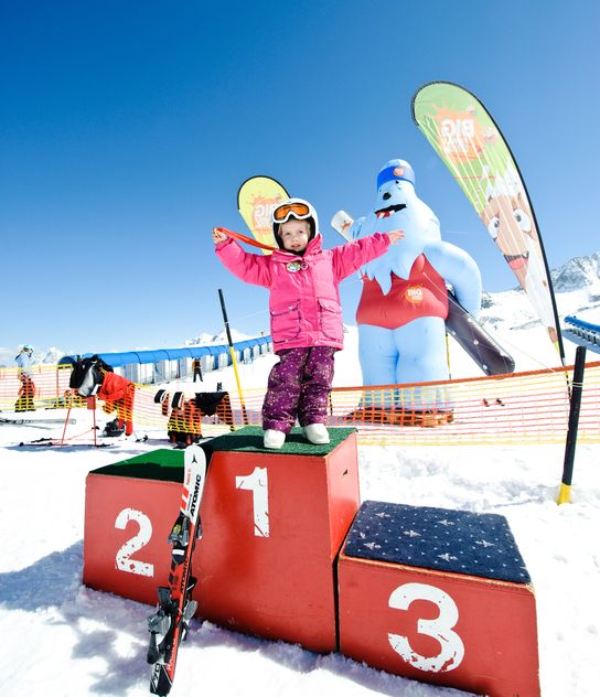 Hauptbild: Skisporttage mit Kinderskikurs - Alpenhotel Kindl