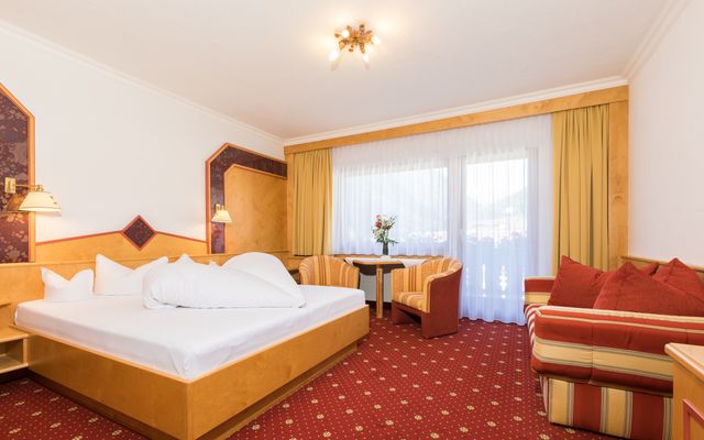 Doppelzimmer »Komfort« image 2 - Familotel Stubaital Alpenhotel Kindl
