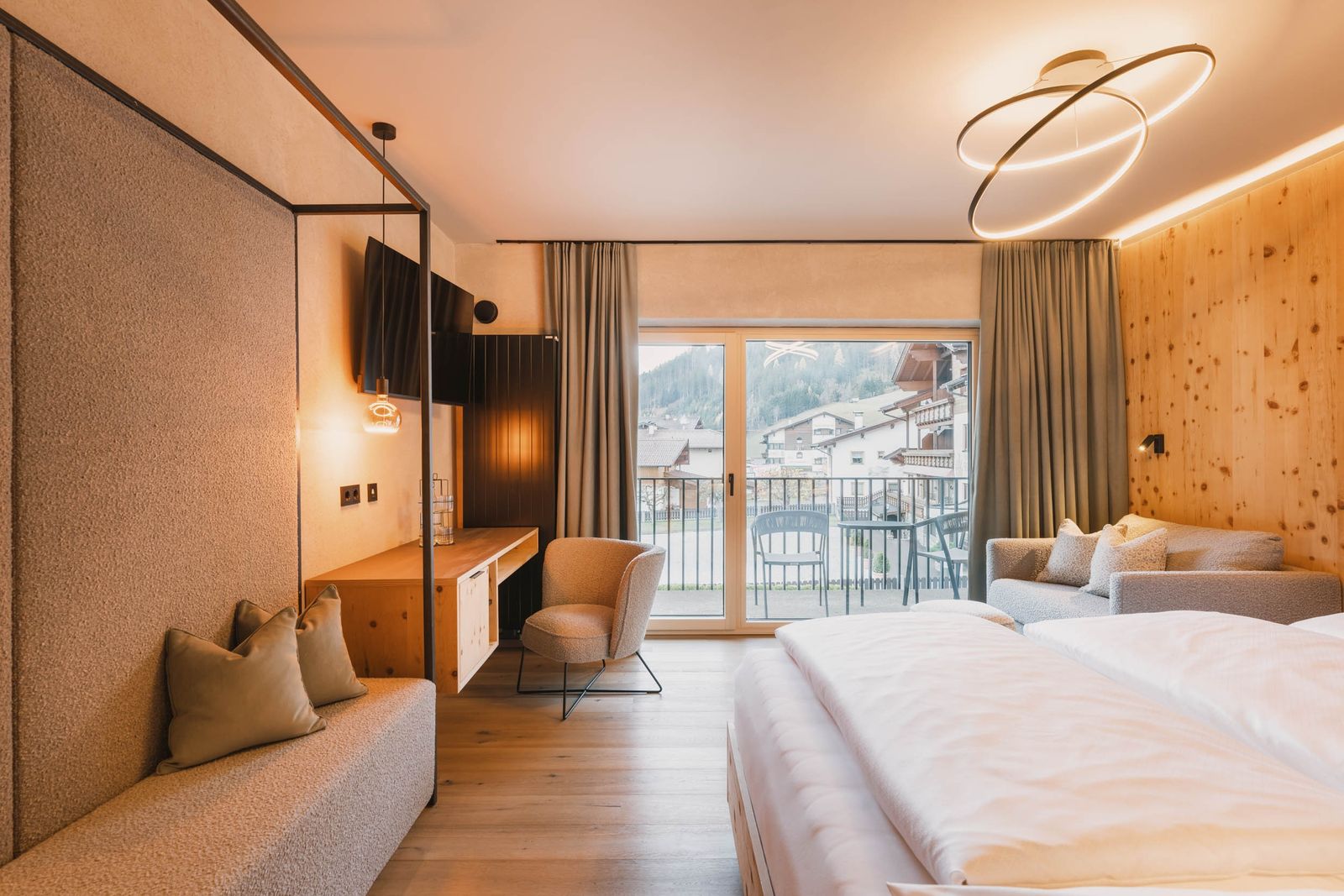 NEU! Doppelzimmer »Premium Zirbe« image 1 - Familotel Stubaital Alpenhotel Kindl