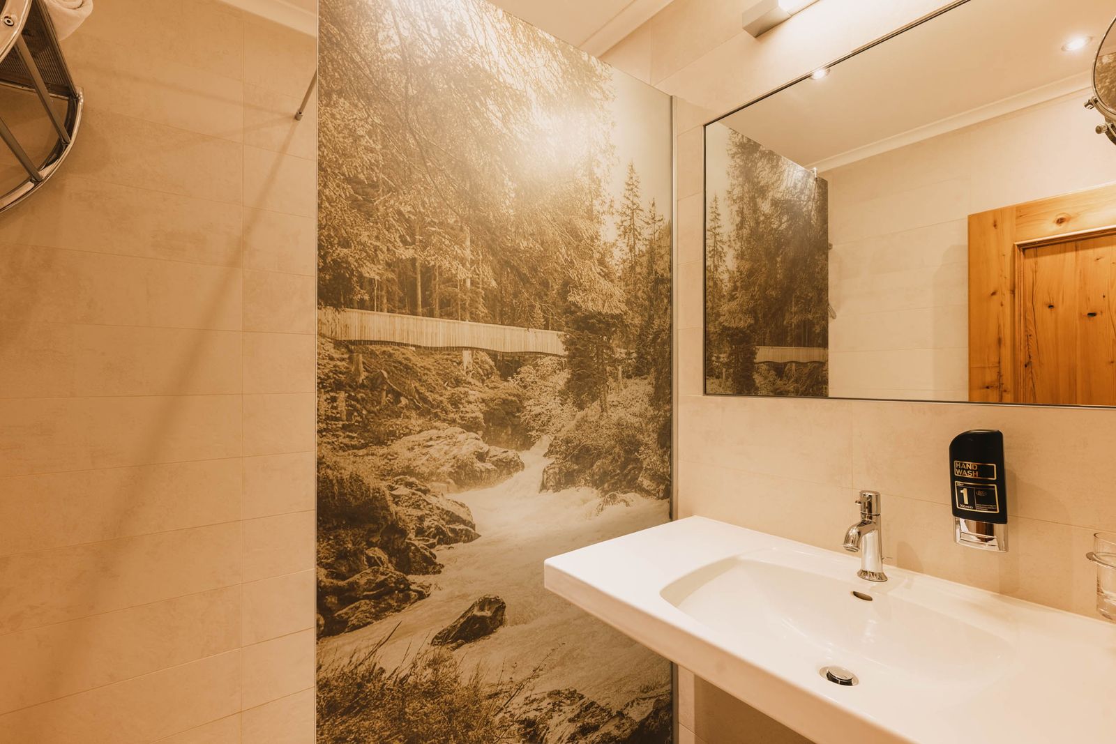 Doppelzimmer »Komfort« image 2 - Familotel Stubaital Alpenhotel Kindl