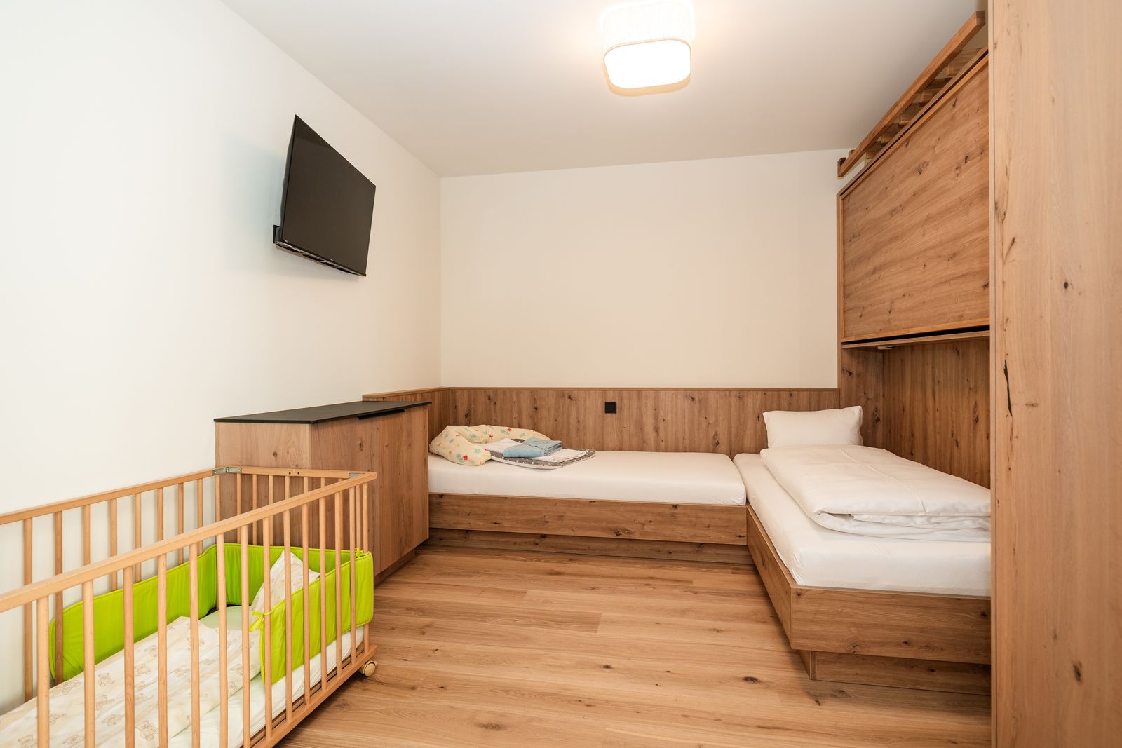 Kreuzeck image 2 - Familotel Salzburger Land Familienhotel Oberkarteis