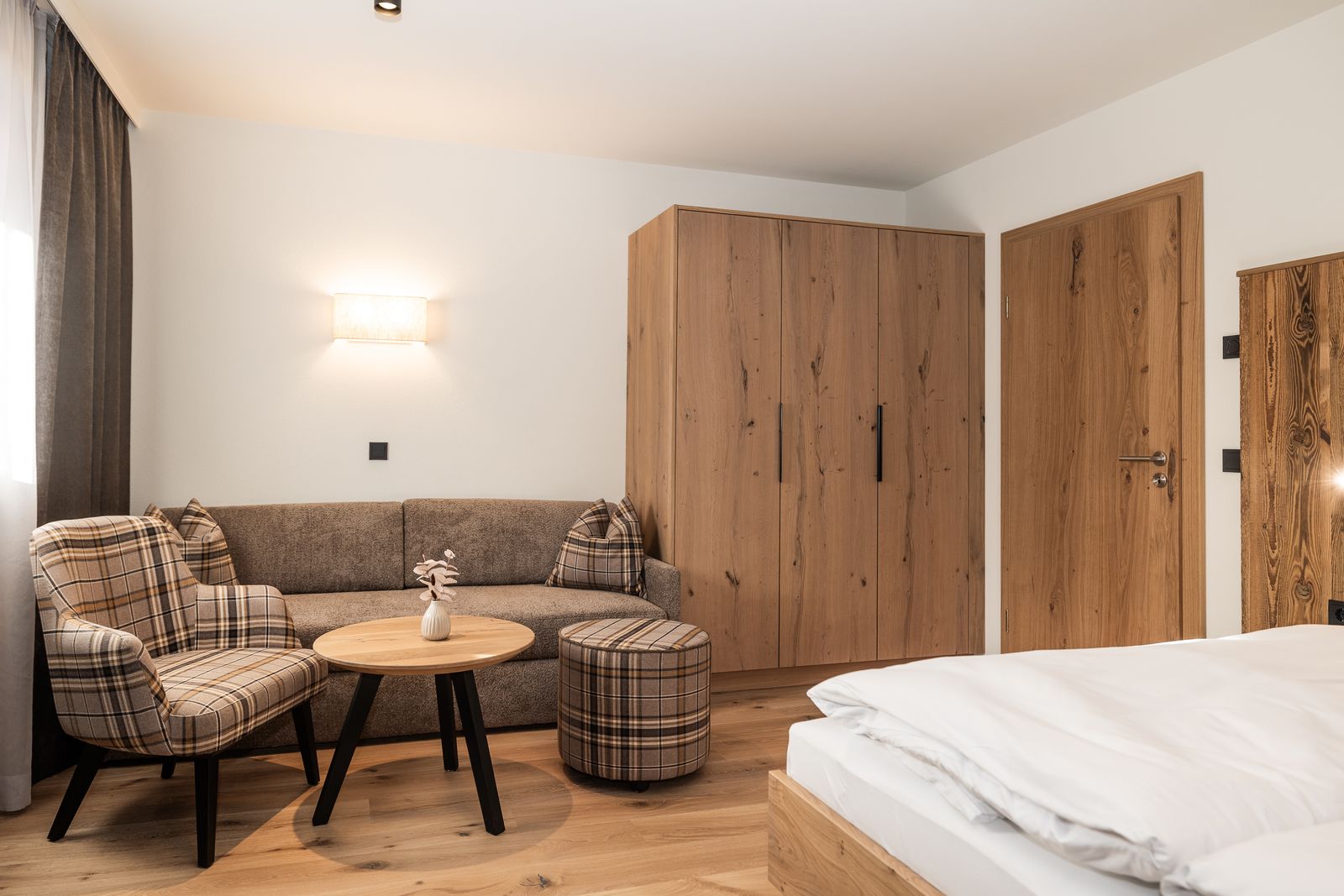 Weinschnabel image 1 - Familotel Salzburger Land Familienhotel Oberkarteis
