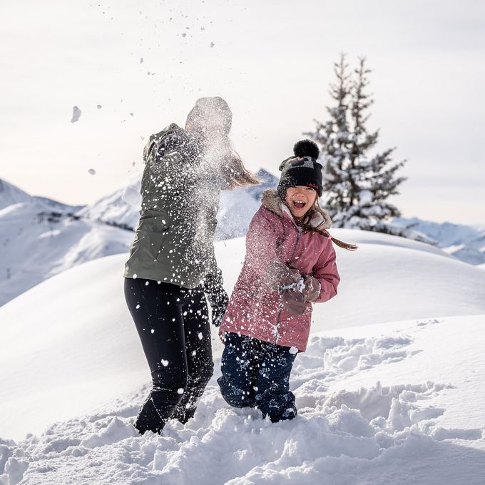 Angebot: WINTERSPASS für Familien - 1 Kind gratis - Familienhotel Oberkarteis