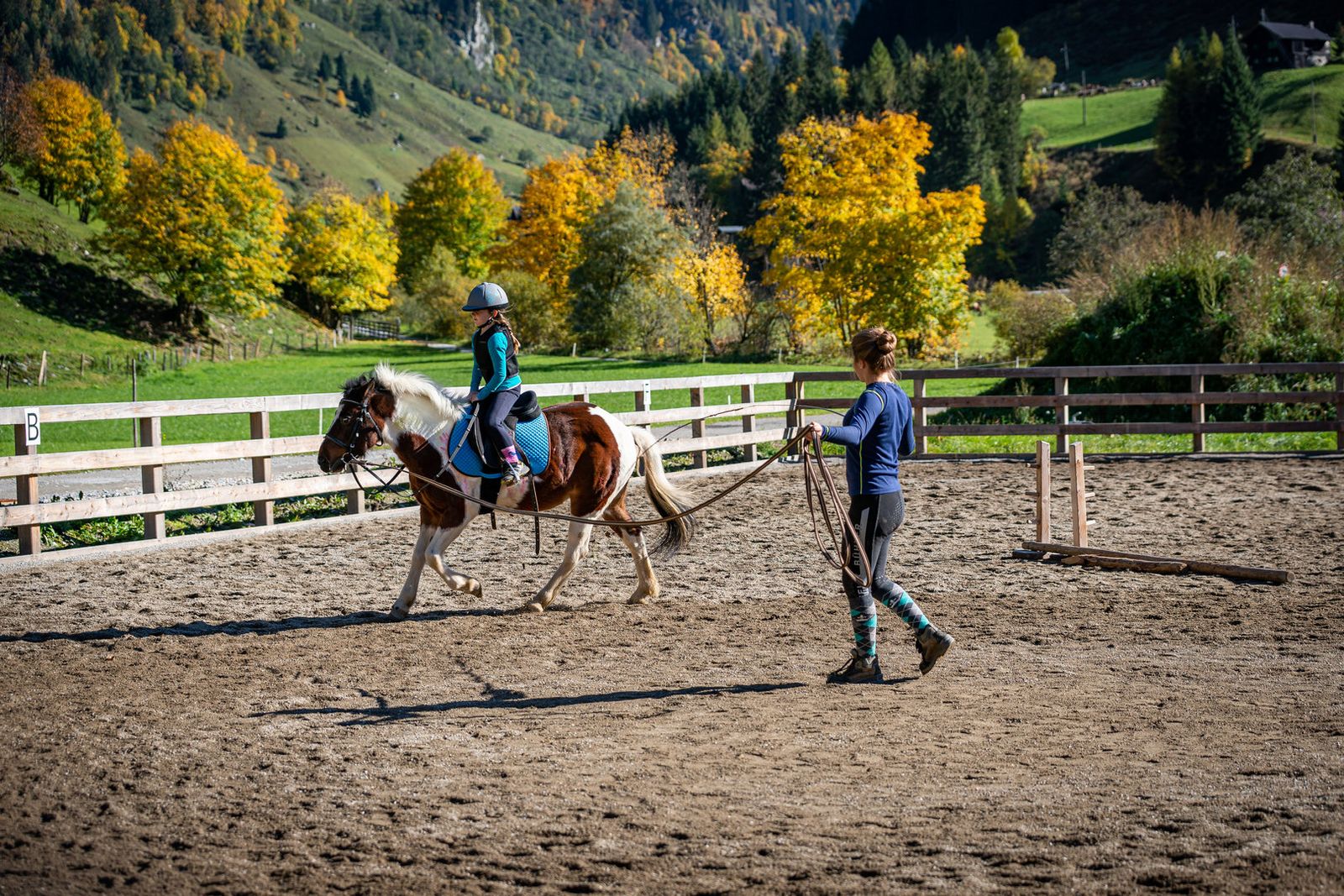 REITEN, PFERDE und vieles mehr... image 1 - Familotel Salzburger Land Familienhotel Oberkarteis