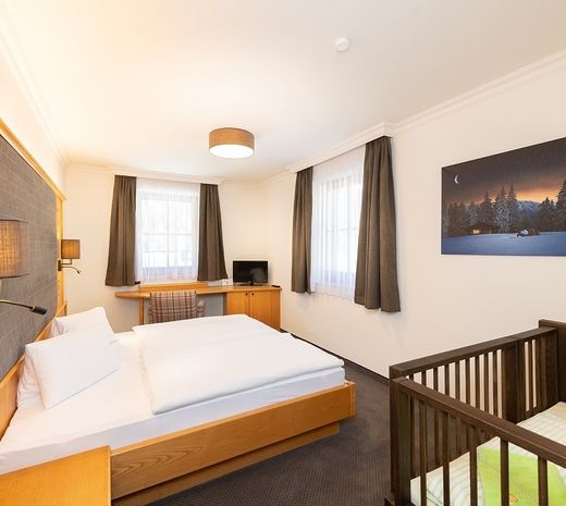Enzian image 2 - Familotel Salzburger Land Familienhotel Oberkarteis