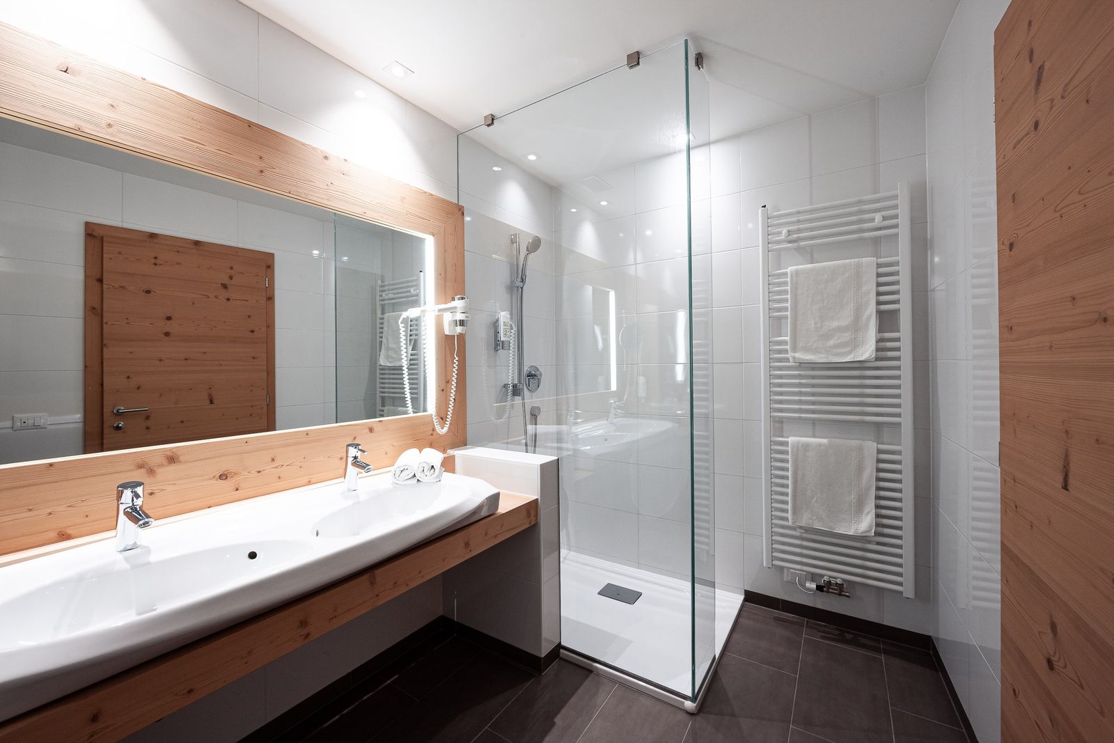 Nidum image 2 - Familotel Südtirol Family Home Alpenhof