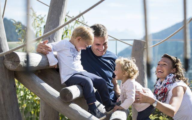 Familotel Südtirol Huber: Happy Family I 1 Nacht geschenkt 25