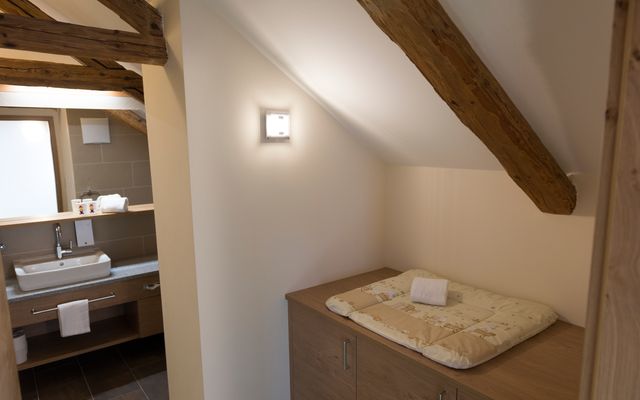 Wickeltisch - Familienappartement Schreinerhof "Studio" 2-Raum | Familotel Schreinerhof Bayerischer Wald