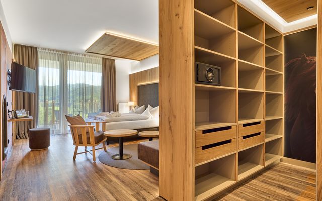 Family-Suite "Deluxe" - Richtung Baustelle image 3 - Familotel Bayerischer Wald Schreinerhof