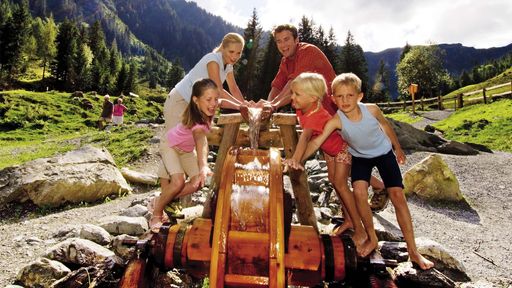 Unvergessliche Tage und wohlverdiente Erholung im Urlaub im Familotel Lengauer Hof genießen.