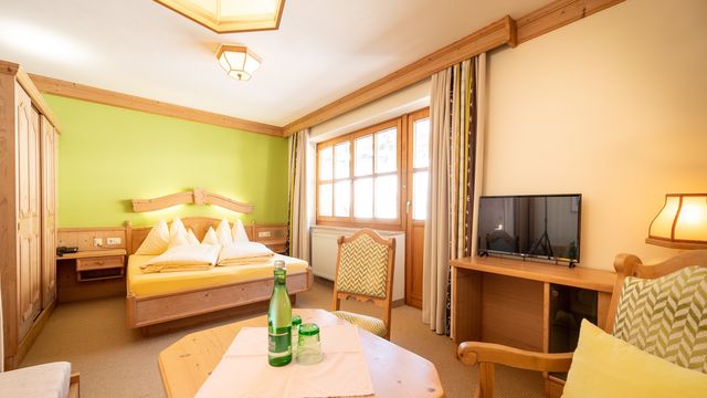 Doppelzimmer »Deluxe« | 30 m² - 1-Raum