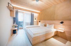 BIO HOTEL Bavaria: Doppelzimmer Garten & gemütlich - Biohotel Bavaria, Garmisch-Partenkirchen, Alpenvorland, Bayern, Deutschland