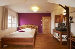 Biohotel LindenGut: Doppelzimmer Apfel - LindenGut, Dipperz, OT Kohlgrund, Hessen, Deutschland
