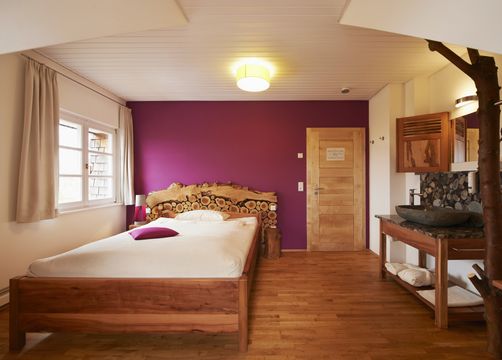 Biohotel LindenGut: Doppelzimmer Apfel - LindenGut, Dipperz, OT Kohlgrund, Hessen, Deutschland