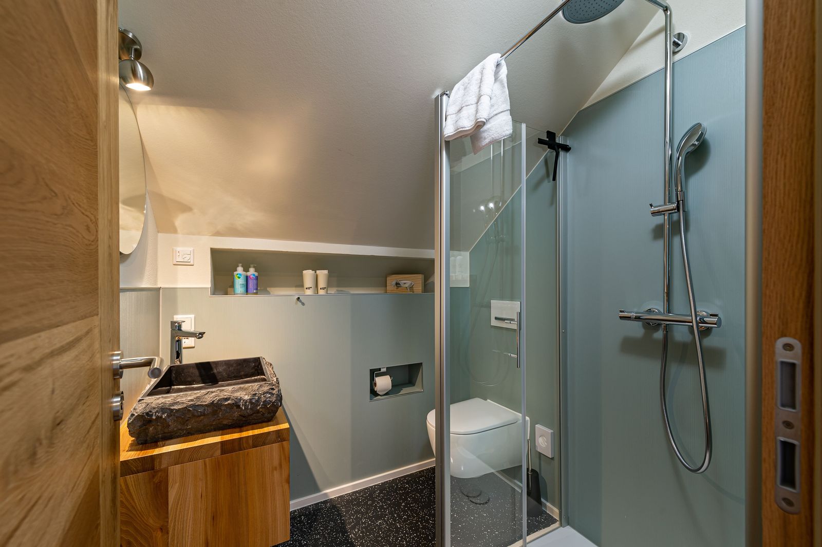 biohotel lindengut appartment bulle badezimmer