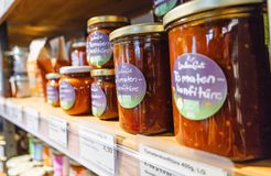 Biohotel LindenGut: Hofladen mit eigenen Produkten - LindenGut, Dipperz, OT Kohlgrund, Hessen, Deutschland
