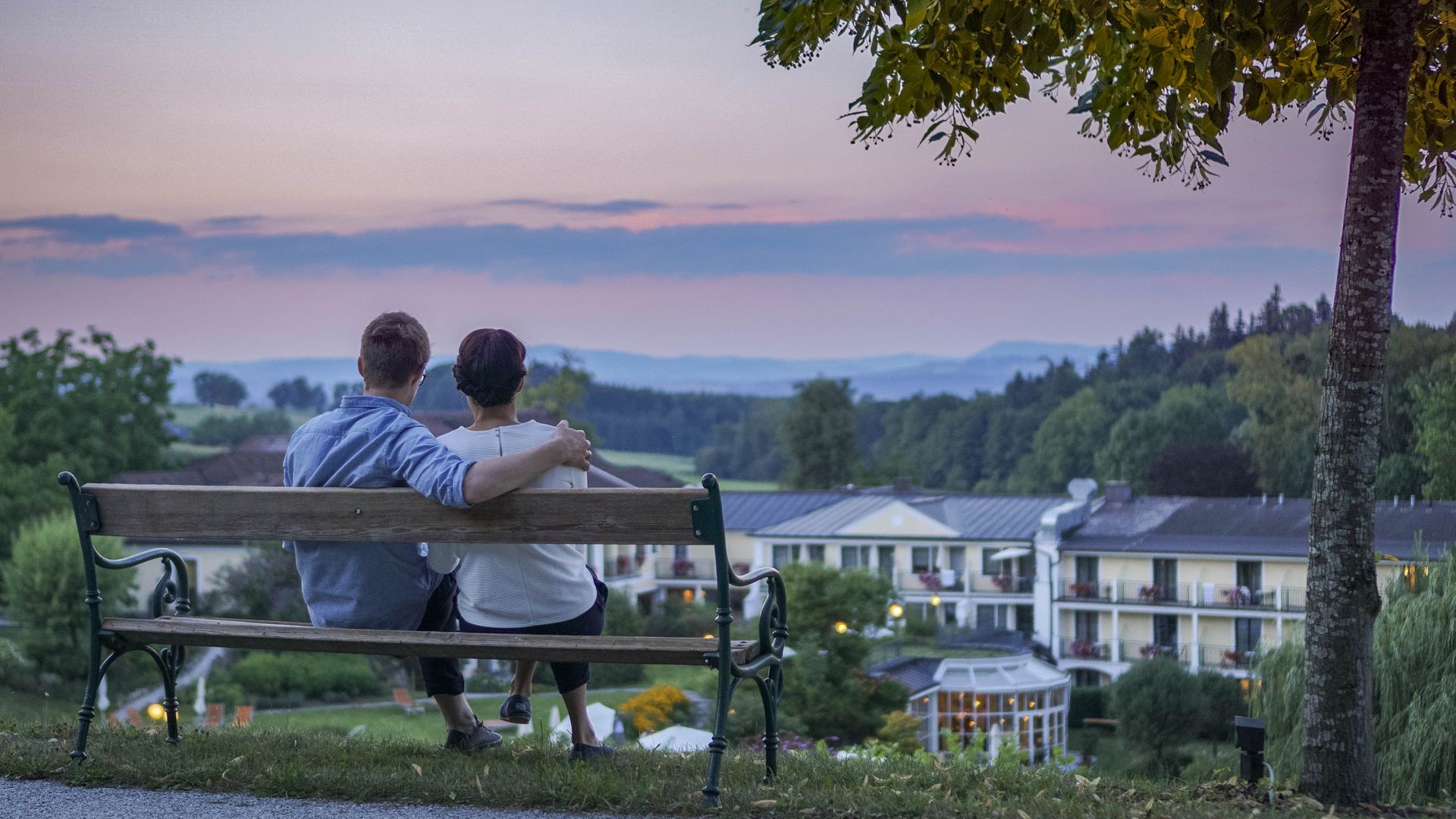 Kuscheln mit Ausblick nach dem Pavillon Dinner