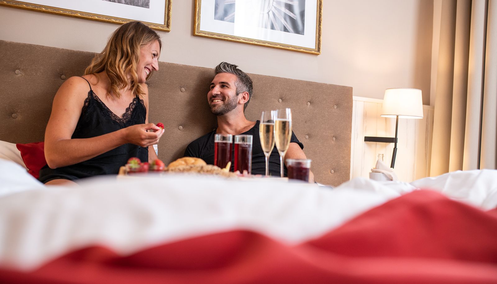 Romantisches Frühstück in der Turmsuite