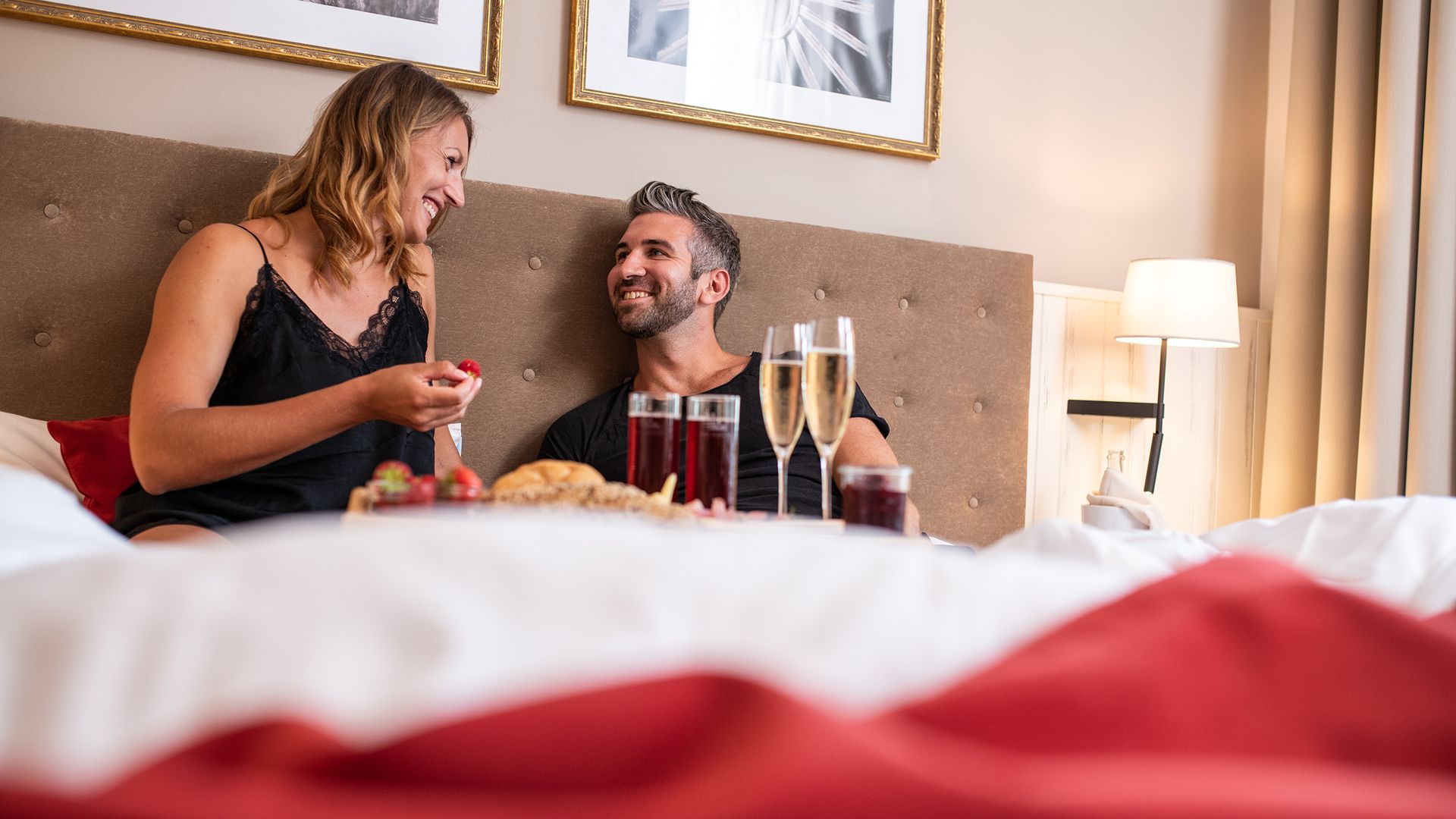 Romantisches Frühstück in der Turmsuite