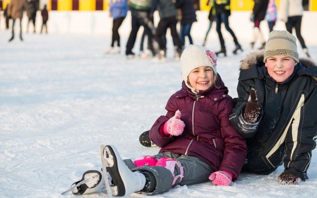 Kinder Eislaufen