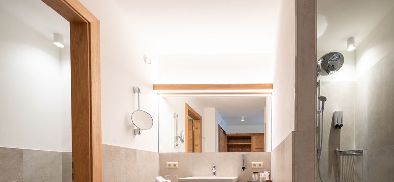 Panorama Wellness Resort Alpen Tesitin*****: Dolomitensuite image #3