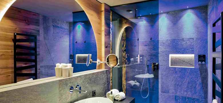 Dolomit Resort Cyprianerhof: Laurin Zimmer image #2