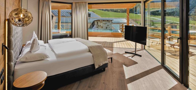 Dolomit Resort Cyprianerhof: Antermoja Suite image #3