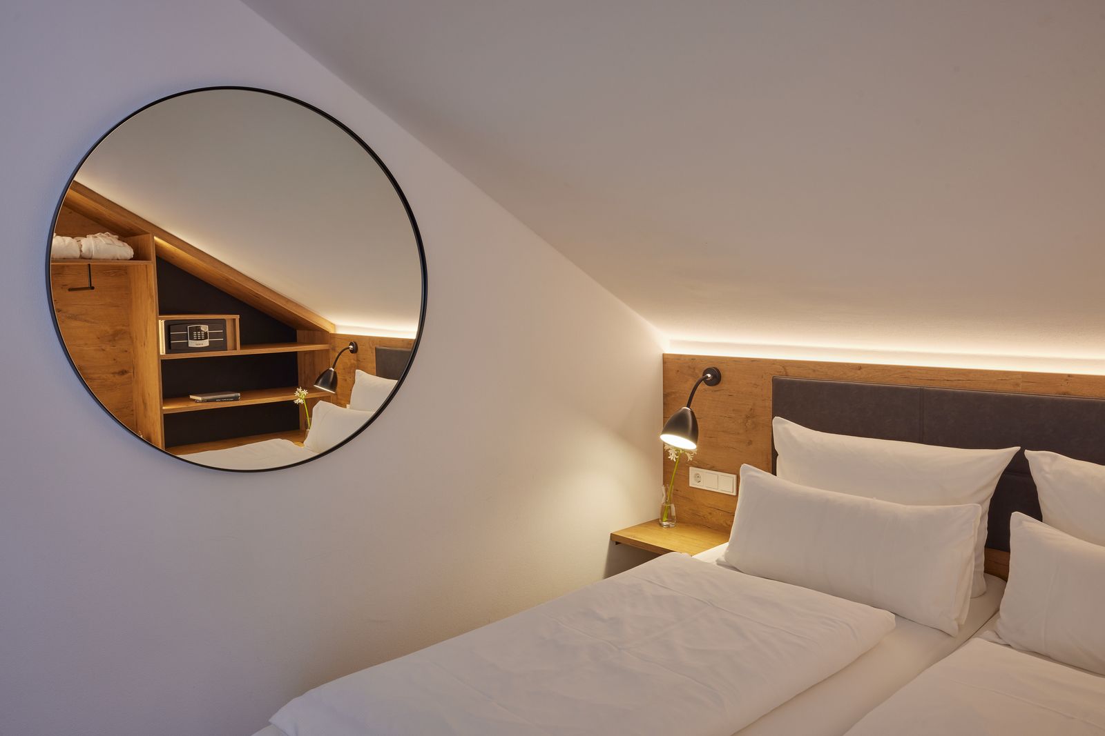 REBEN.NEST „Kuschelzimmer“ image 3 - Wiedemann's Weinhotel