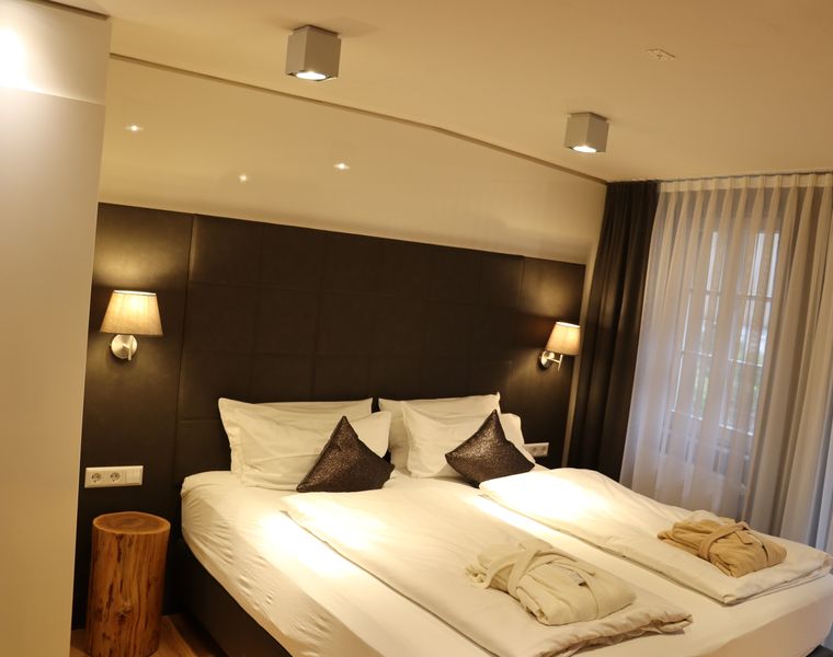 Hotel Zimmer: Doppelzimmer Comfort / Klimaanlage - Die Reichsstadt