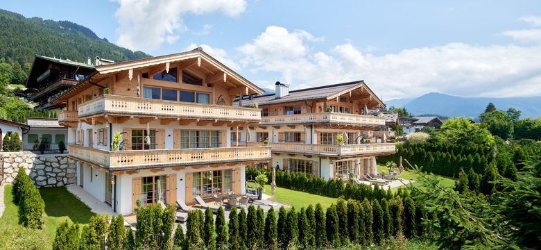 Relais & Châteaux Hotel Tennerhof: Chalet with 3 bedrooms image #9