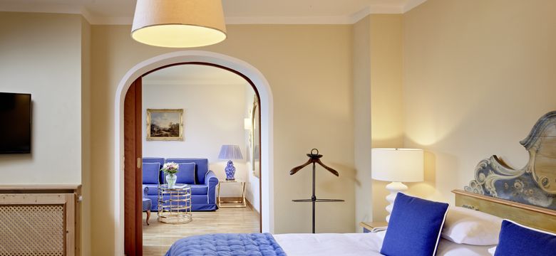 Relais & Châteaux Hotel Tennerhof: Kaiser Suite Maximilian image #8