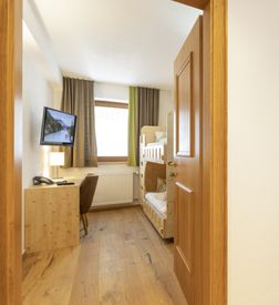 Bärtrams Familien App. image 2 - Familotel Tiroler Zugspitzarena Kaiserhof