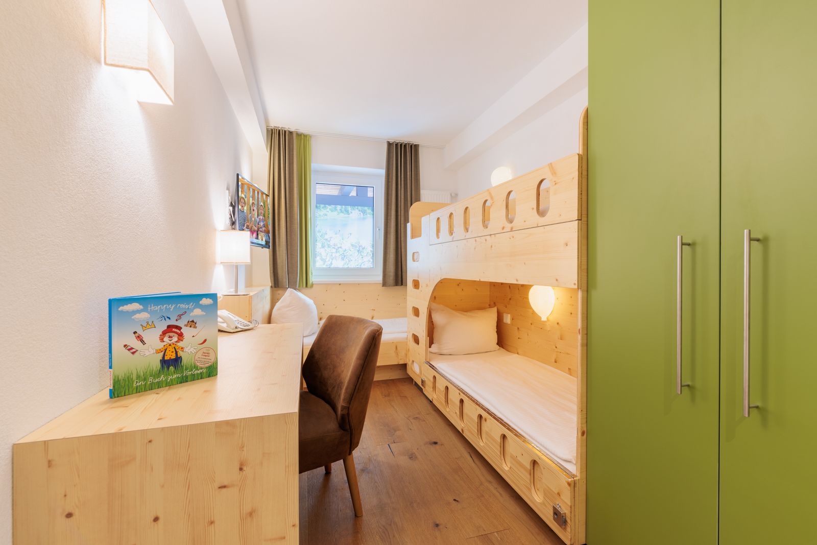 Bärtrams Familien App. image 2 - Familotel Tiroler Zugspitzarena Kaiserhof
